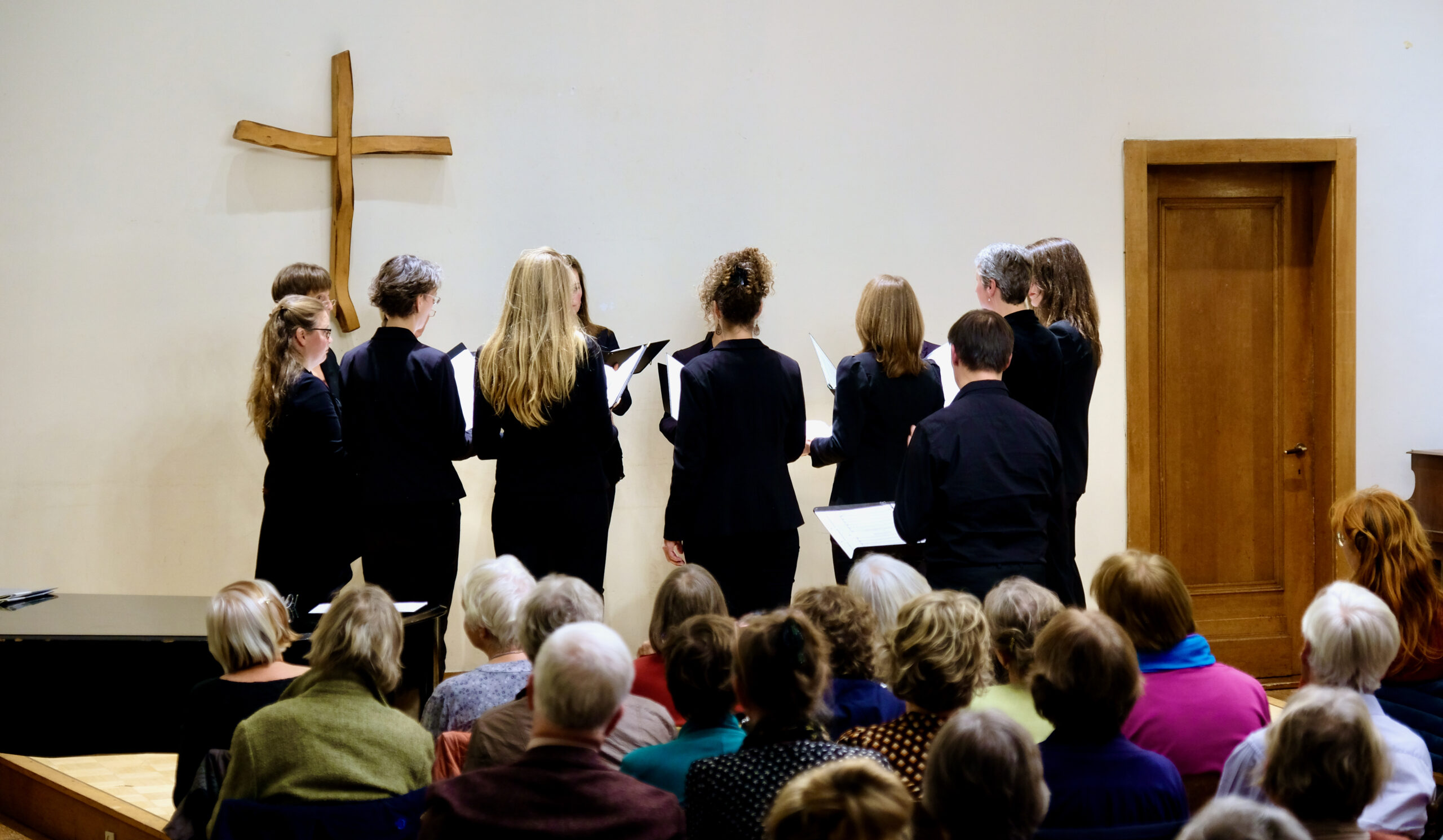 2018 - at première of piece Lijn, Vrede for female choir - Vrouwvocaal zingt Lijn, Vrede van J. Ehlhart 2