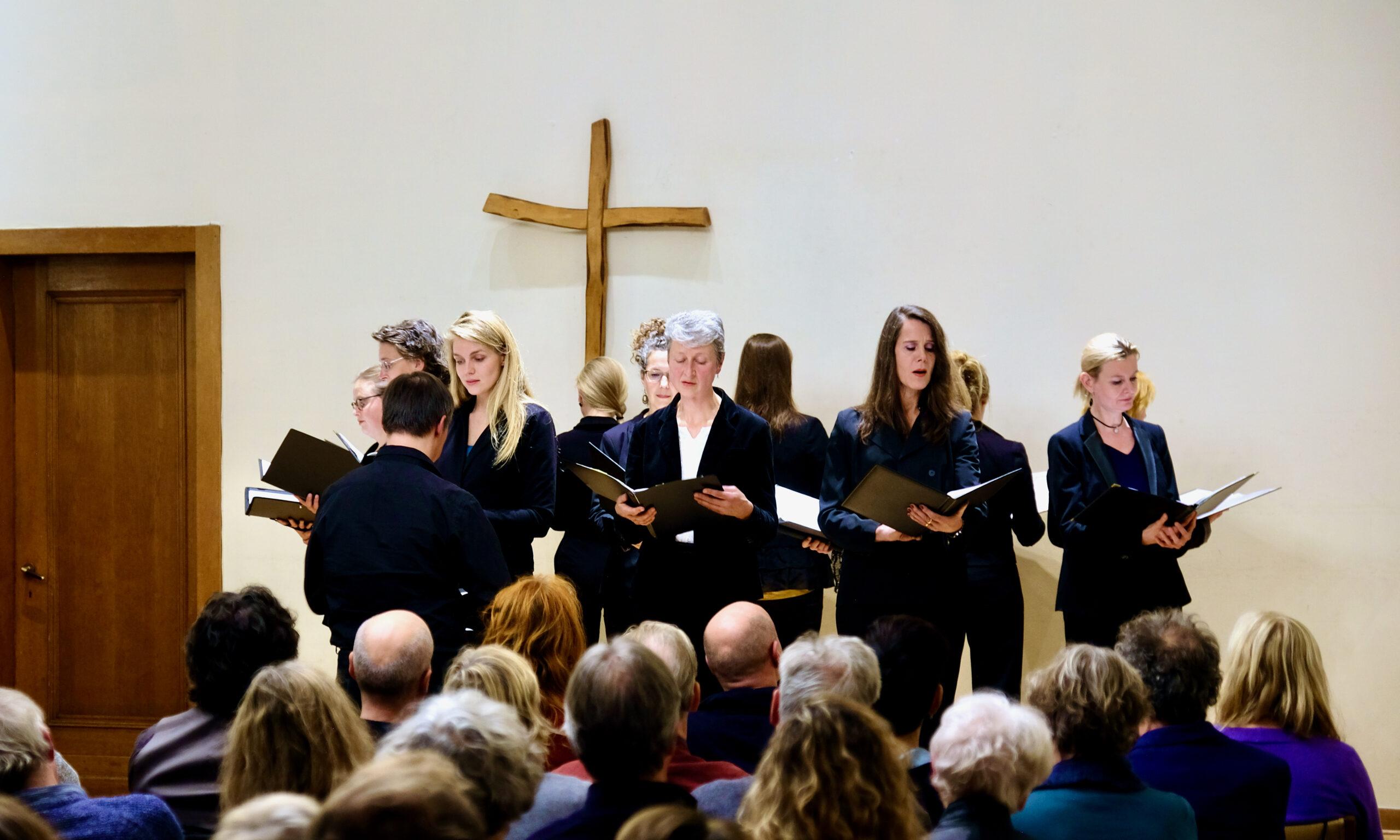 2018 - at première of piece Lijn, Vrede for female choir - Vrouwvocaal zingt Lijn, Vrede van J. Ehlhart 3